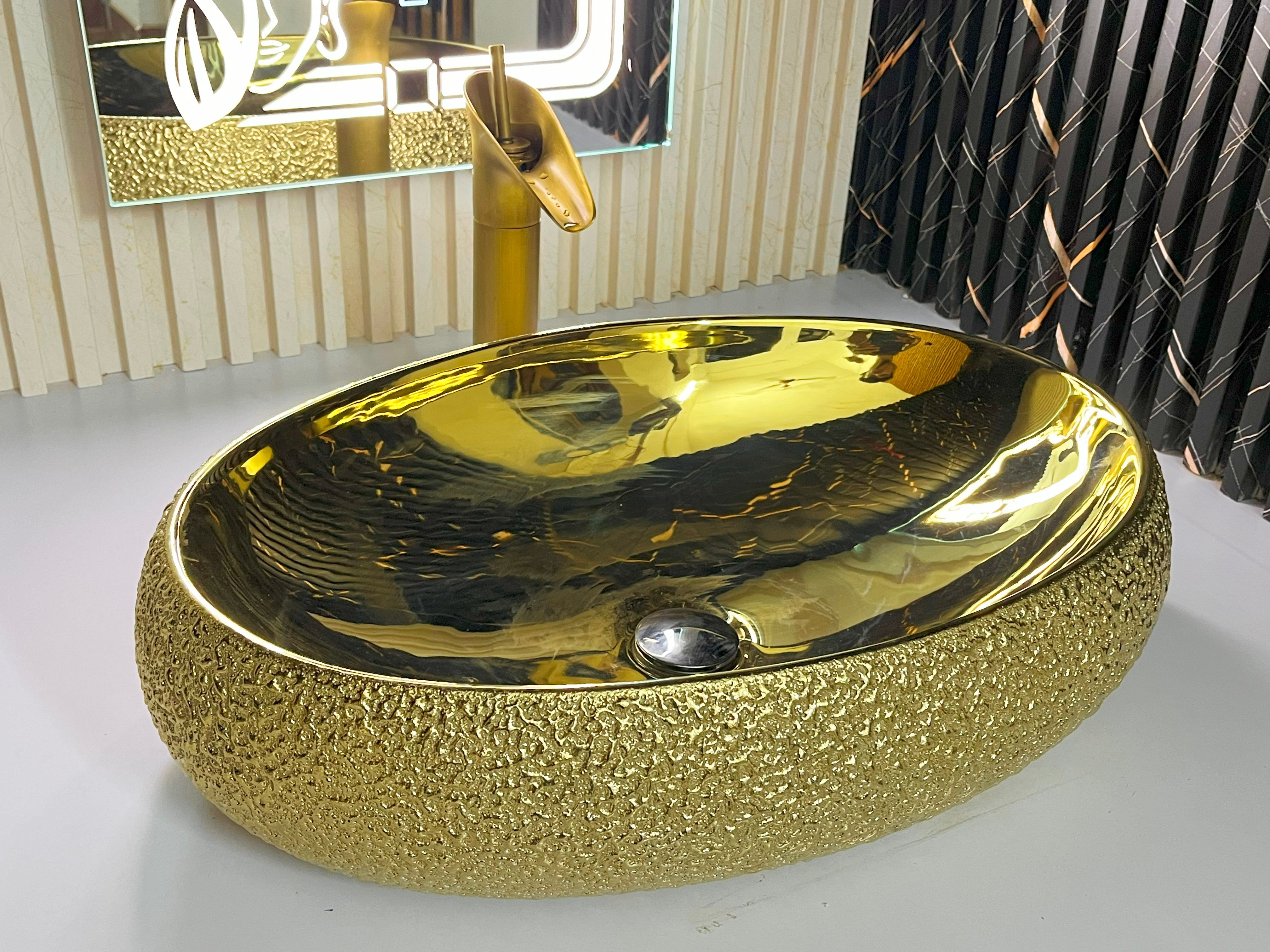 Luxury Decorative Wash Basin (Gold)