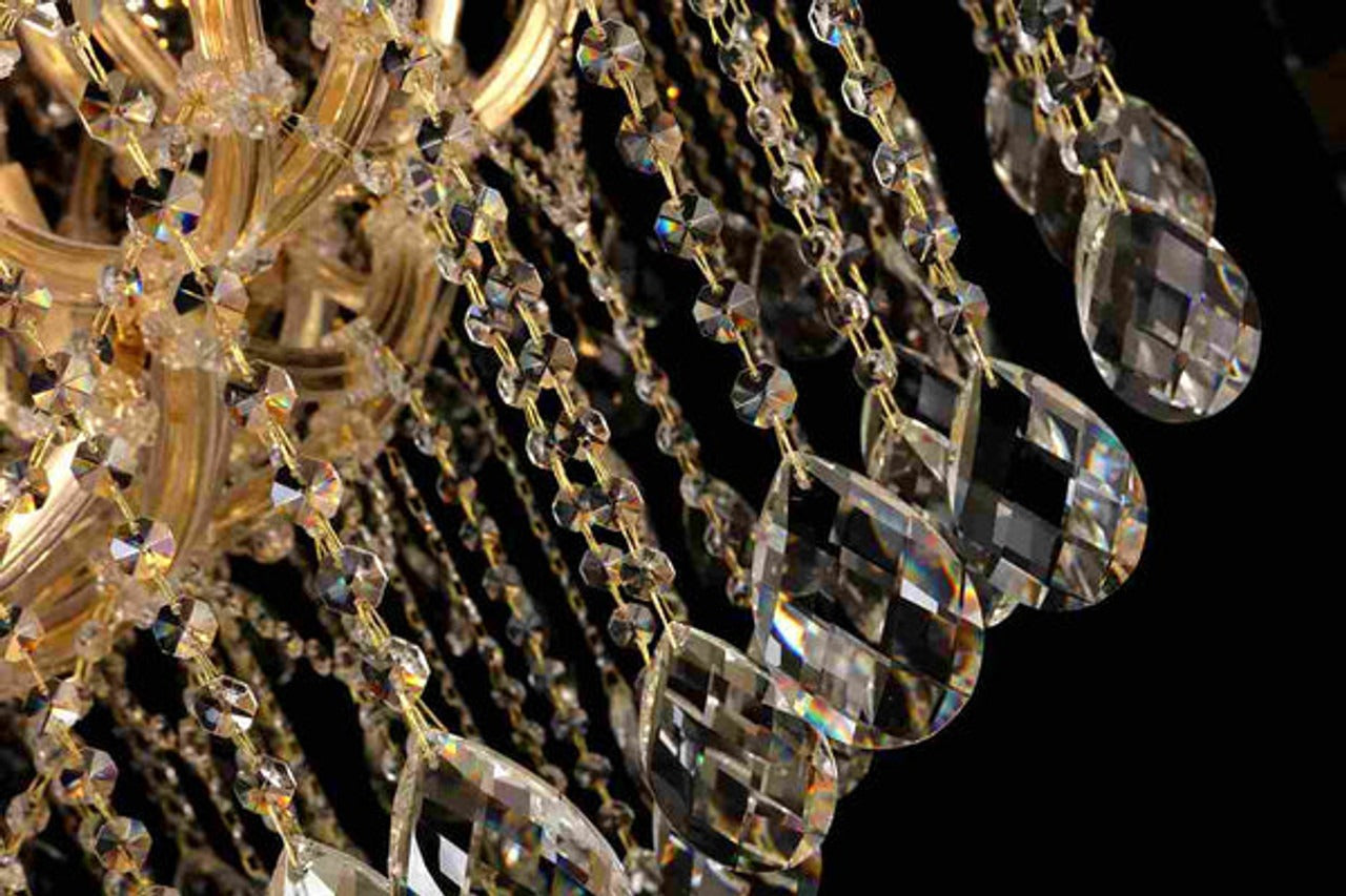 Signature Chandelier Light