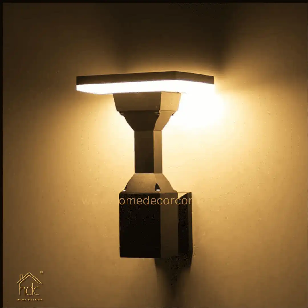Black Outdoor Waterproof LED Wall Lamp