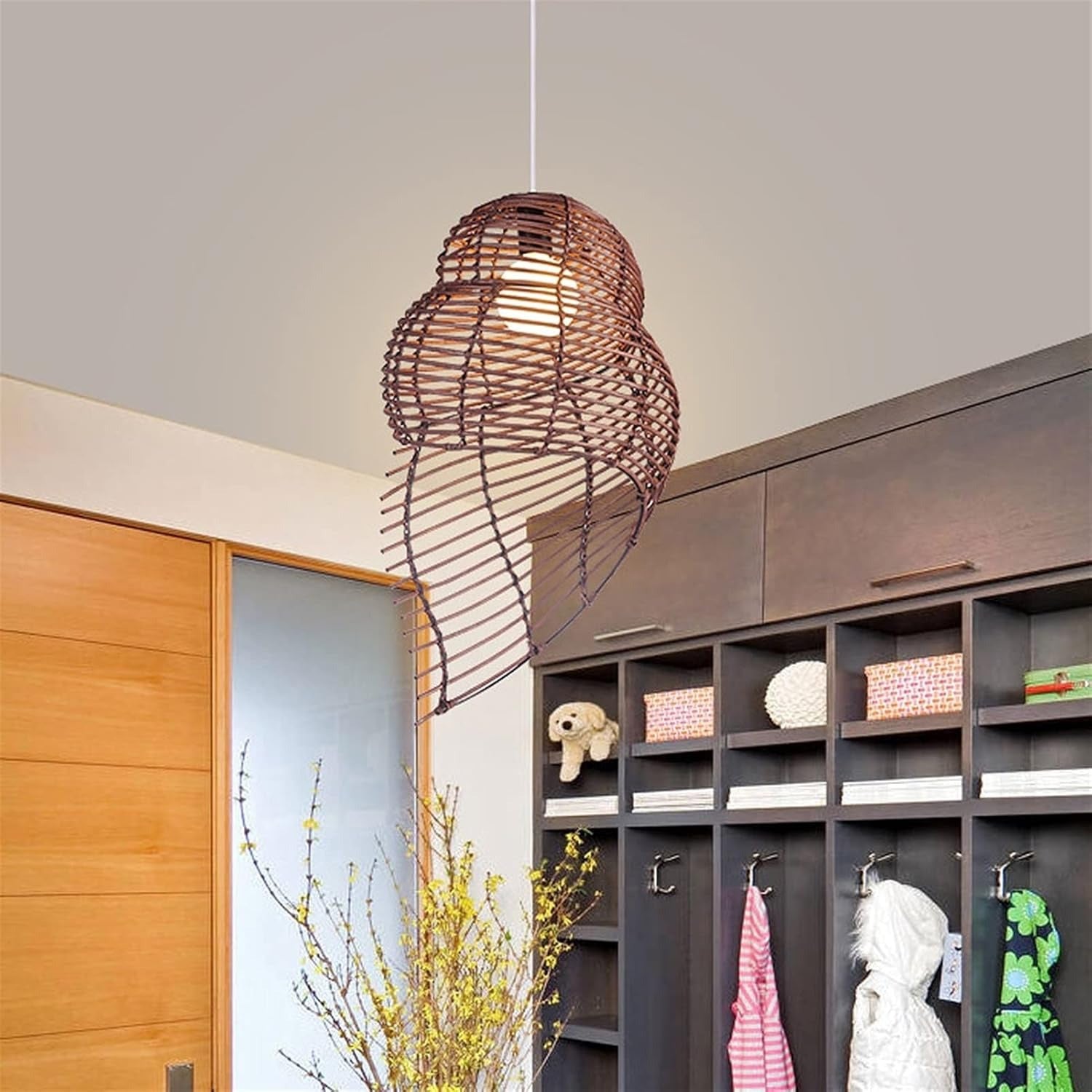 Hand-Woven Bamboo lamp